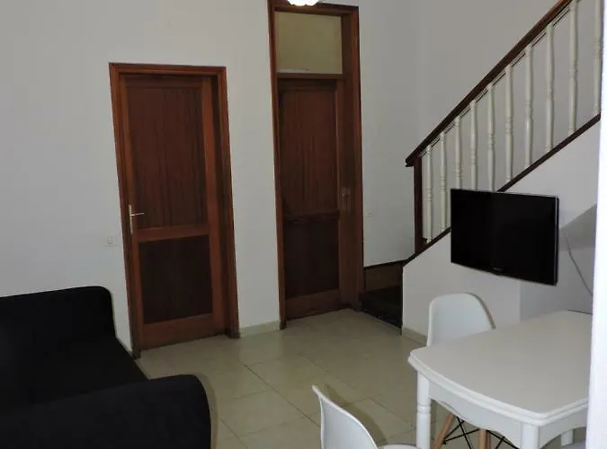 House In The Heart Of S/c, La Paz Tram Station Ferienhaus Santa Cruz de Tenerife