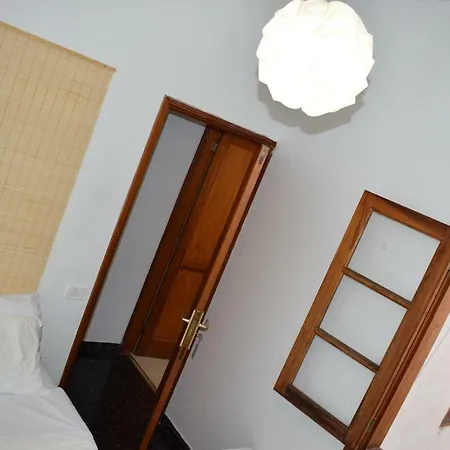 Holiday home House In The Heart Of S/c, La Paz Tram Station *