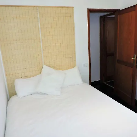 3Br Townhouse In The Heart Of Santa Cruz - Next To La Paz Tram Stop